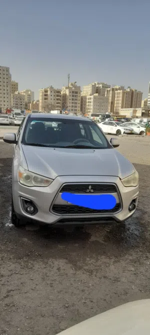 للبيع سياره متسوبيشي ASX موديل 2015 بحاله ممتازه تكييف تلج