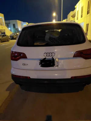 اودى q7 للبيع 2012 7 مقاعد