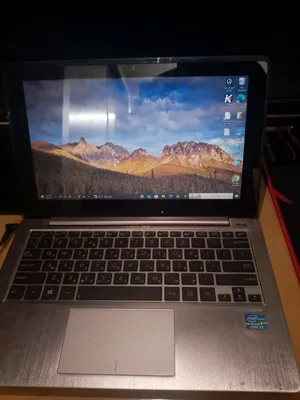 Asus . Windows . 12"2