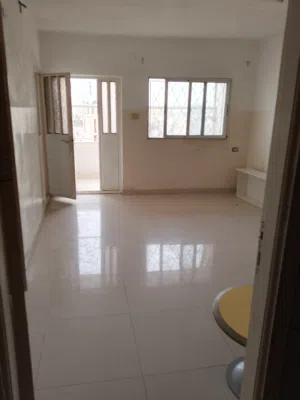 شقة للايجار الهاشمي الشمالي حي الزغاتيت