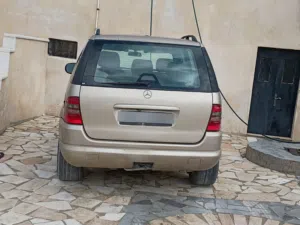 مرسيدس بنز 4×4 2001 أمريكي