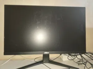 شاشه قيمنق بحجم كبير 27 انش