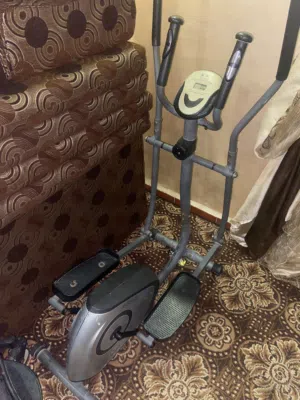جهاز كارديو ممتاز جديد بعرض كل المعلومات قابل للتفاوض