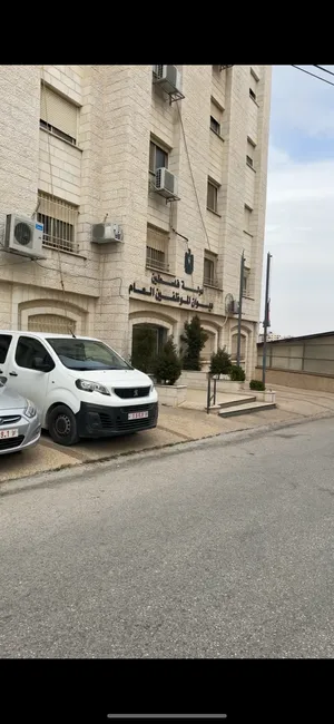 شهري . 800 م٢3