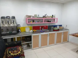 عدة محل بوظة وعصير  نظاف