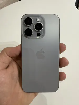 Apple . iPhone 15 Pro . 128 GB4