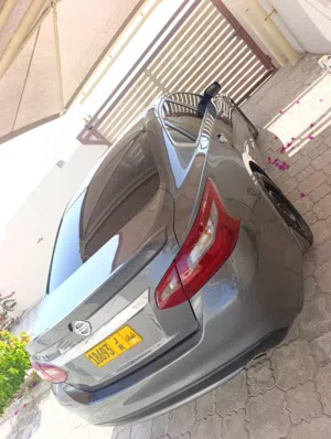Used Nissan Altima in Al Batinah