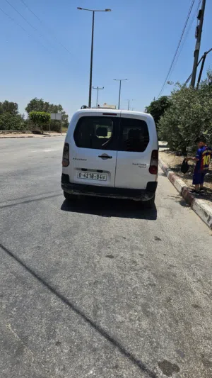 بيجو-بارتنر-للبيع