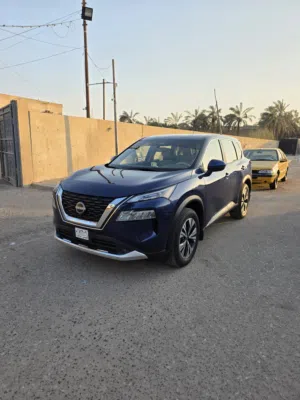 Used Nissan Rogue in Basra