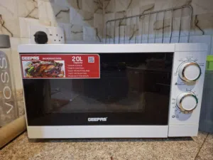 Geepas 20L Microwave Oven – Excellent Condition