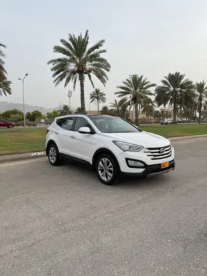 Used Hyundai Santa Fe in Muscat