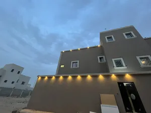 120 m2 5 Bedrooms Apartments for Rent in Al Kharj Mishref