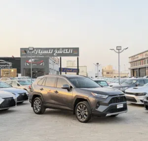 Used Toyota RAV 4 in Muscat