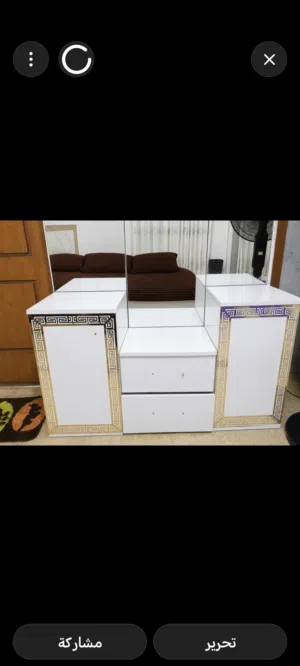 بيرو خشب  ( تسريحة لغرفة النوم)
