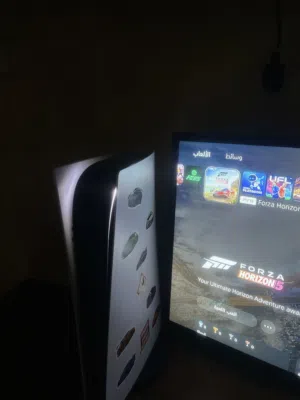 للبيع بلاستيشن5