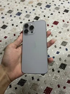 I phone 15 pro max 256 gb 91 battery health used like gd