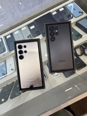 مستعمل بحالة الجديد Galaxy S25 Ultra 256GB شرق اوسط متوفر لدى سبيد سيل