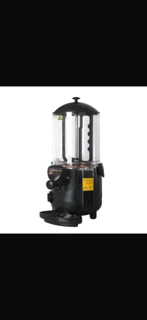 صانعة سحلب وهوت شوكليت ومشروبات ساخنة