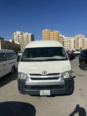 باص توتا هايس 2018