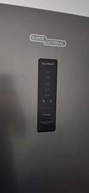 ثلاجة سوبر جينرال مع مفتاح(.supergeneral smart fridge) بسعة كبيرةوبنظام رقمي متطور استخدام سنة ونصف