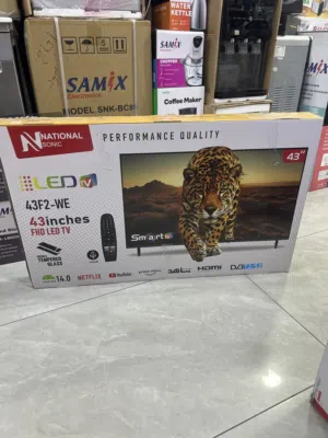 شاشه ناشونال الاصليه بحجم 43 بوصه سمارت ضد الكسر