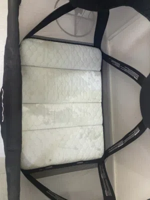 سرير أطفال منخفض