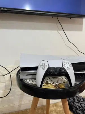 Ps5 حجم داكره 1تيرا يد وحده اصليه جديده معاه الاعاب fifa26 Battelfild redcek Spaider man 2 Asasinc