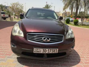 انفنتي  EX37 موديل 2012 ماشي 122 الف شرط الفحص بحالة ممتازة