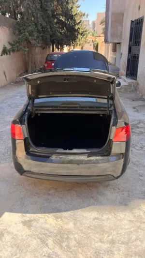 كيا فورتي 2010