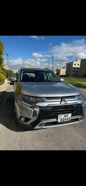 ميتسوبيشي اوتلاندر 2019