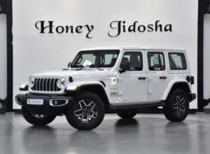 Jeep Wrangler Unlimited SAHARA 2.0L ( 2024 Model ) in White Color GCC Specs