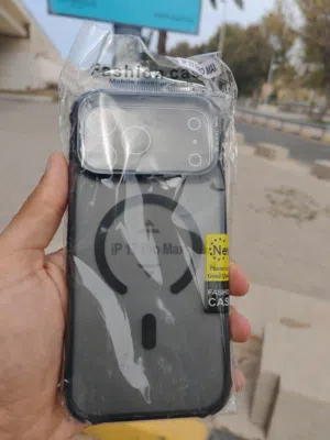 كفرات ايفون 17 برو مكس