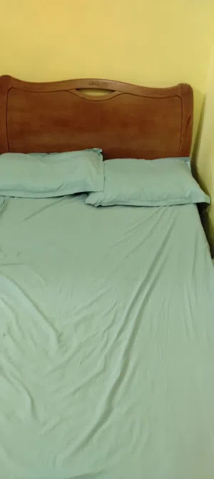 single bed  and 3 drawers