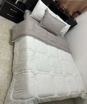 غرفة نوم مستعملة فتره قصيره