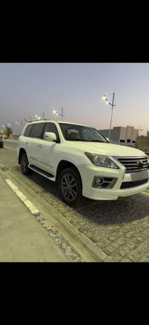 Used Lexus LX in Basra