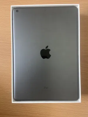 للبيع iPad8 بحاله ممتازه