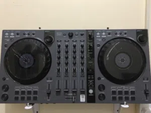 Pioneer ddj flx6 GT still new just 1 month use