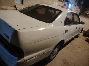 سياره بطه مديل 1995 تحتاج حداديه السعر ع الخاص