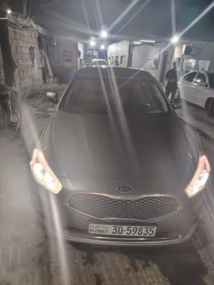 Used Kia Cadenza in Kuwait City