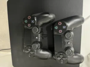 سوني 4 للبيع
