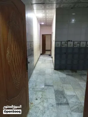 شقة للايجار لسكن الشباب والطلاب والموظفين في مناوي لجم خلف مطعم ورق عنب