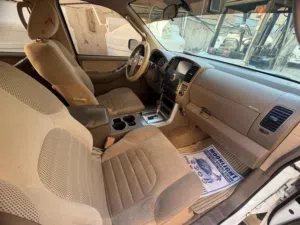 Nissan Pathfinder 2011
