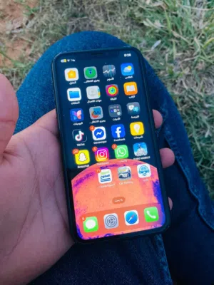 Apple iPhone XR 64 GB in Tripoli