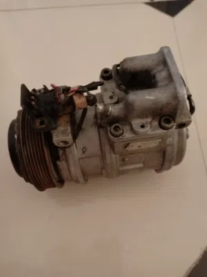 كمبريسر مكيف لسيارة مرسيدس S32 موديل 97
