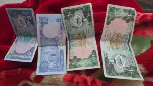 عملات تذكارية 30 دينار كويتي إصدار اول سنة 68 حالتهم جيدة جدا