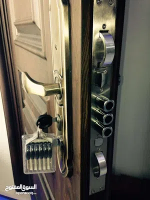 ابواب الامان وجميع انواع القطع والزرافيل ..أبواب امان وأبواب داخلية
