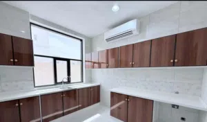 140 m2 2 Bedrooms Apartments for Sale in Abu Dhabi Madinat Al Riyad