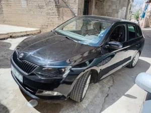 سكودا-فابيا-2018