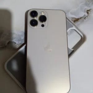 Apple iPhone 13 Pro Max 256 GB in Basra