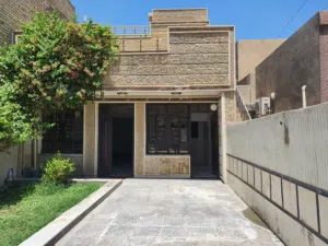 بيت للايجار في حي المعلمين